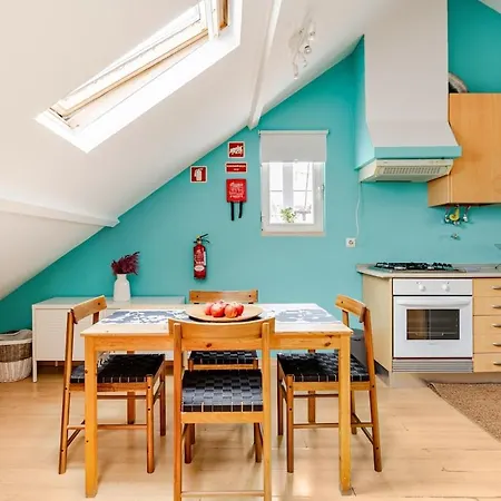 Trendy Loft In The Heart Of The City!