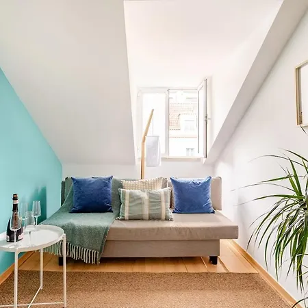 Trendy Loft In The Heart Of The City! 아파트 *