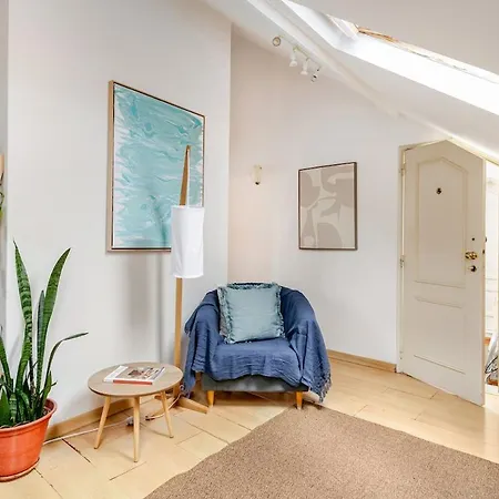 Trendy Loft In The Heart Of The City! *