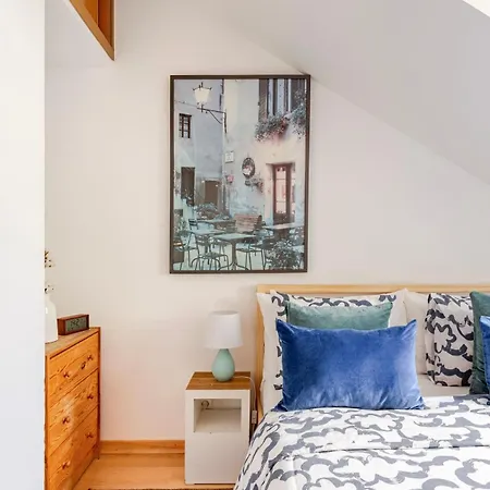 Trendy Loft In The Heart Of The City! 리스본