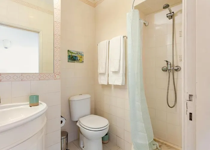 Trendy Loft In The Heart Of The City! شقة